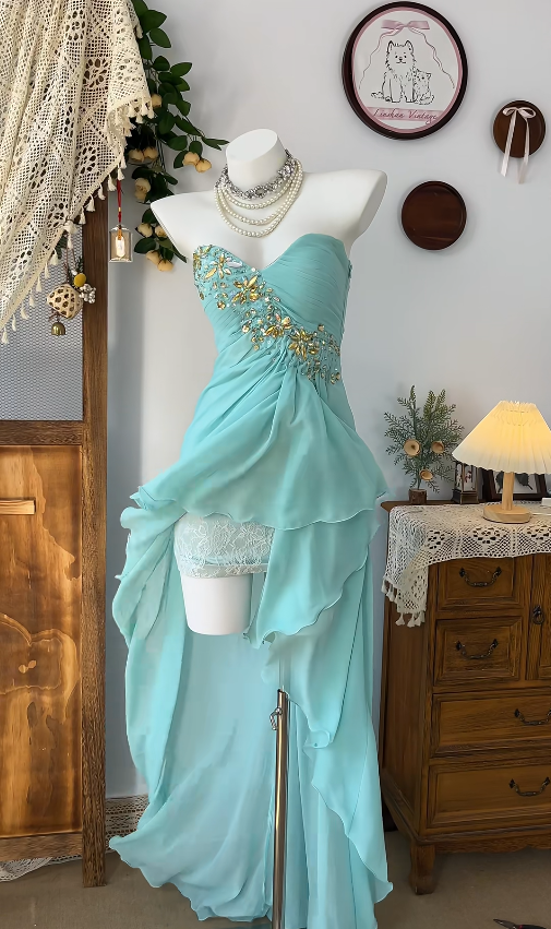 Chic Homecoming Dress Sweetheart Pleated Rinestone Hi-Lo Back to School Outfits Party Dress  D6611