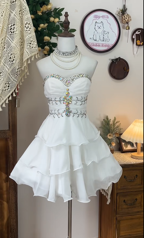 Chic Homecoming Dress Sweetheart Rinestone Cascade Back to School Outfits Party Dress  D6623