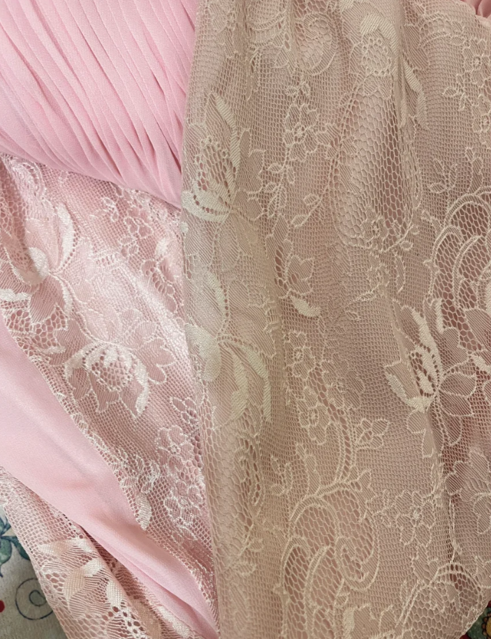 Classy V Neck Pink Lace Chiffon Mermaid Long Wedding Guest Dress Formal Prom Dress Party Gown
