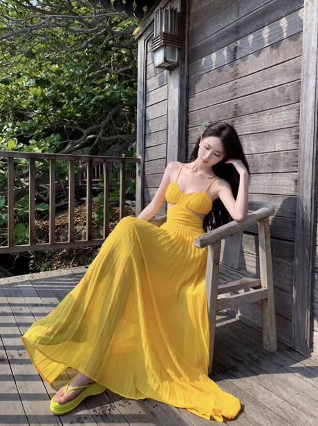 French holiday style yellow suspender dress sexy backless long dress at the seaside R0212