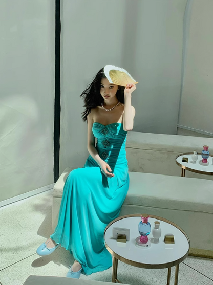 Lake blue pure sexy tube top dress temperament waist slimming seaside holiday long dress R0235