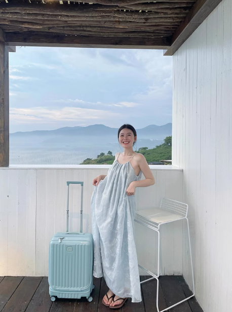 French pleated backless blue suspender dress temperament loose seaside holiday long skirt R0240