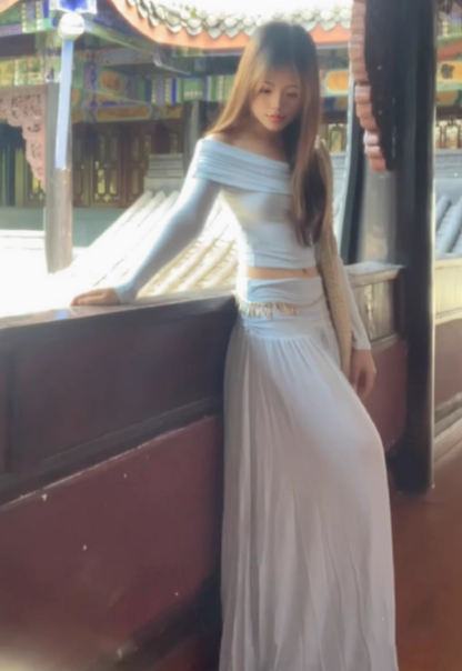 Early spring age-reducing outfit with one-shoulder long-sleeved T-shirt top and skirt, lazy style suit skirt R0248