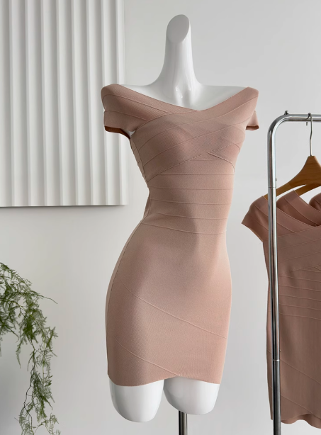 Cross-knitted dress, one-shoulder design, hip skirt, slim fit, ice silk short skirt R0266