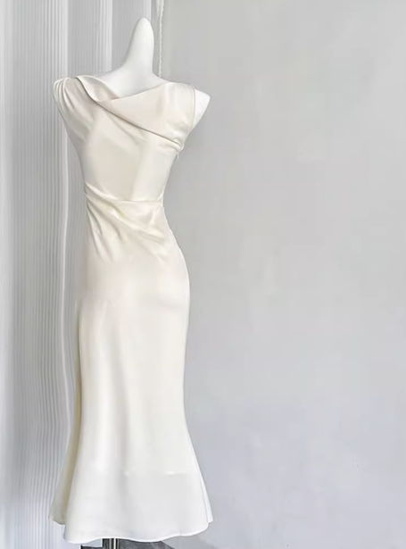 Swing collar off-shoulder dress French style women's three-color waist fishtail skirt women R0269