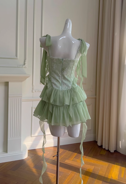 Chic Green Appliqued Ruffled Hem Design A-line Spaghetti Strap Party Dresses Homecoming Dresses, D1345
