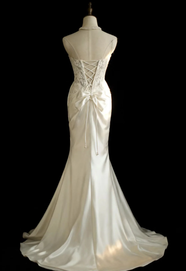 Elegant Strapless White Satin Appliques Mermaid Long Wedding Guest Dress Birthday Party Dress SP1203