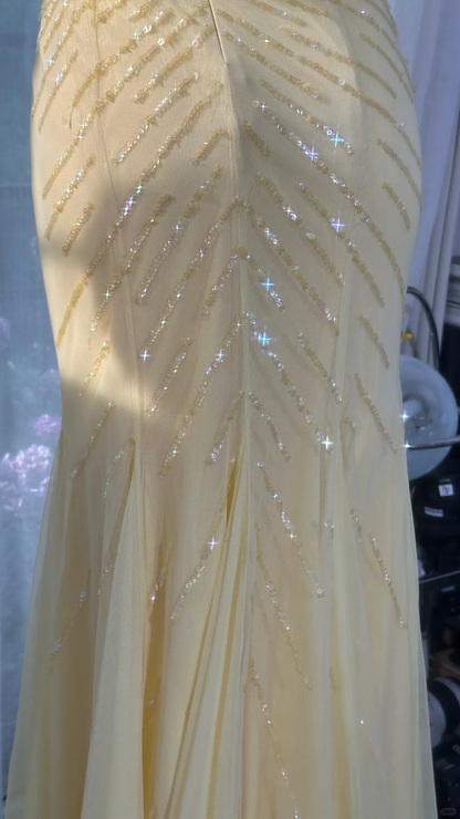 Elegant Halter Yellow Tulle Sequin Mermaid Evening Dress Backless Long Prom Gown