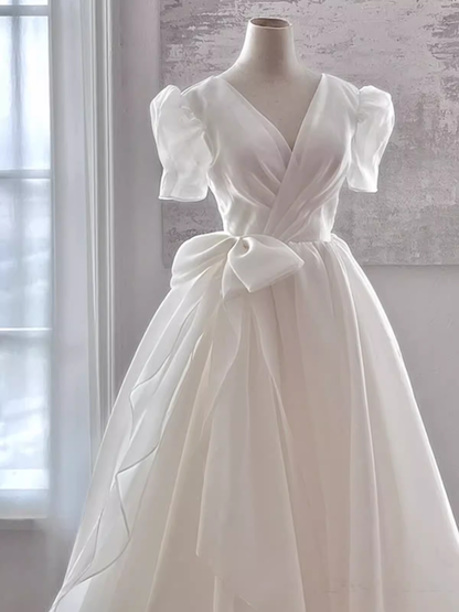Vintage Ball Gown V Neckline Chiffon White Long Wedding Dresses Brides Dress