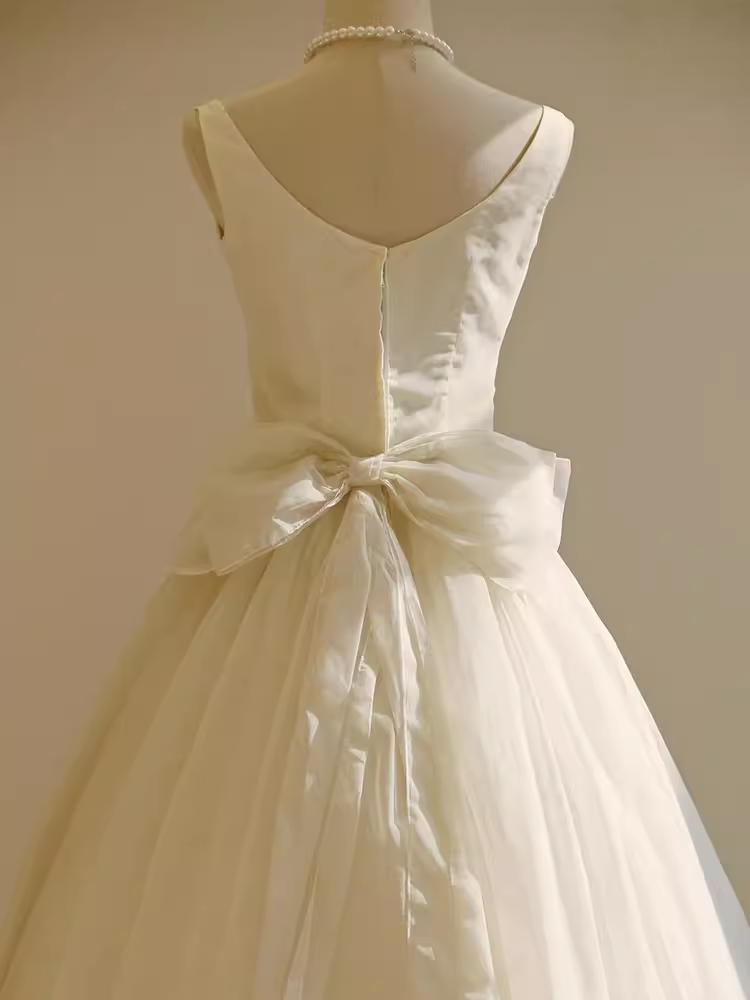 Vintage Ball Gown Bateau White Tea Length Wedding Dresses Brides Dress