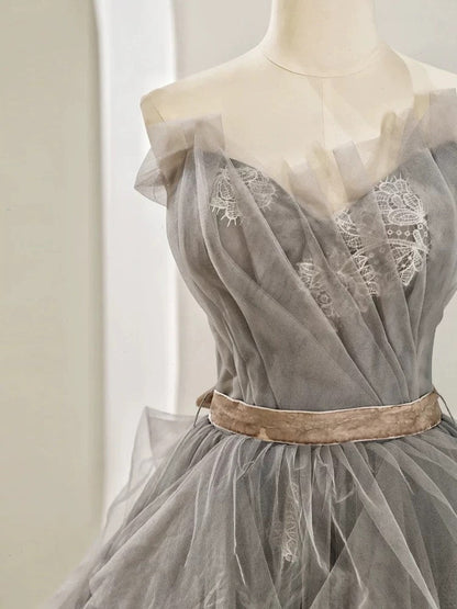 Modest Ball Gown Sweetheart Tulle Floor Length Evening Dress Gray Prom Dresses