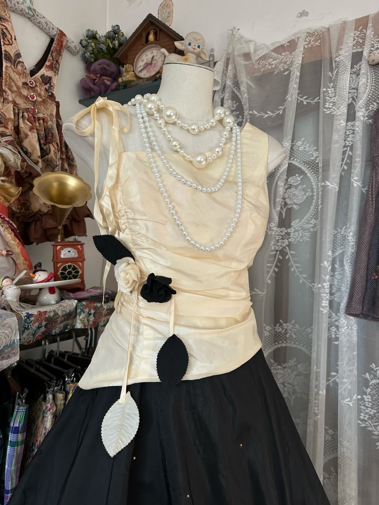 Vintage Ball Gown Sleeveless Long Black Evening Dress Prom Dresses