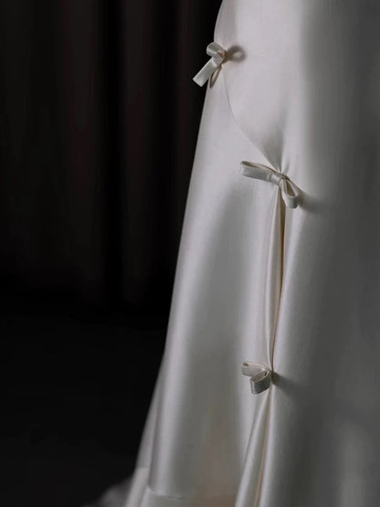 Classy Ball Gown Scoop Satin Ruffles Ivory Wedding Dresses Brides Dress
