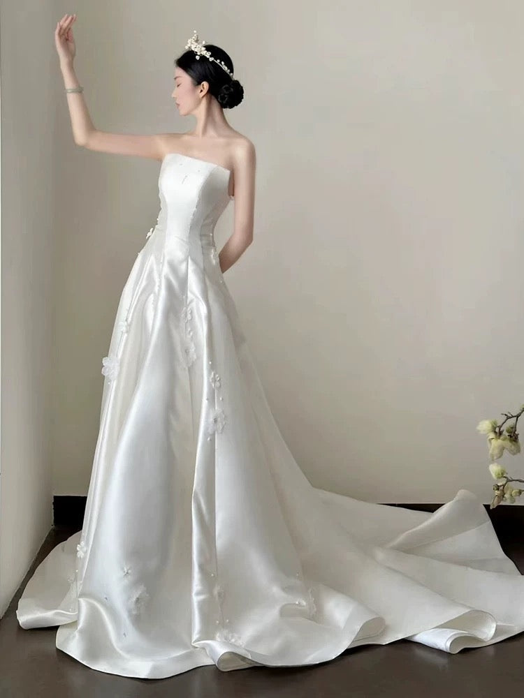 Timeless Ball Gown Off The Shoulder White Tulle Long Wedding Dresses Bridal Dress