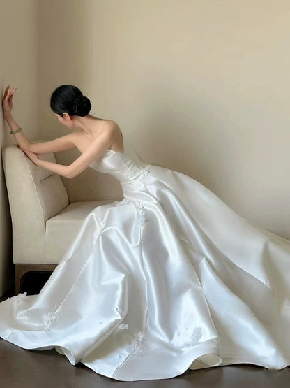 Timeless Ball Gown Off The Shoulder White Tulle Long Wedding Dresses Bridal Dress