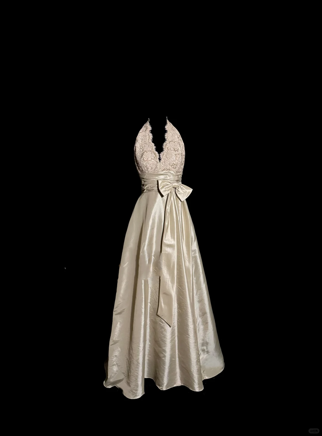 Vintage A line V Neckline Champagne Lace Prom Gown Fairy Prom Dresses