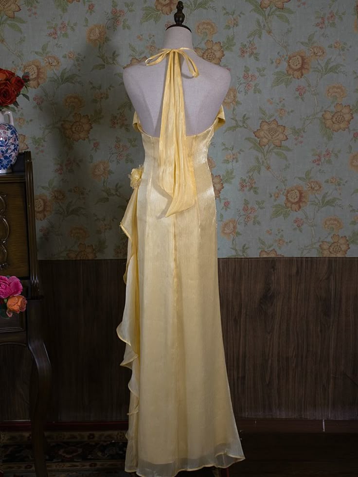 Vintage Yellow Halter Neck Floral Prom Gown Fairy Princess Prom Dress