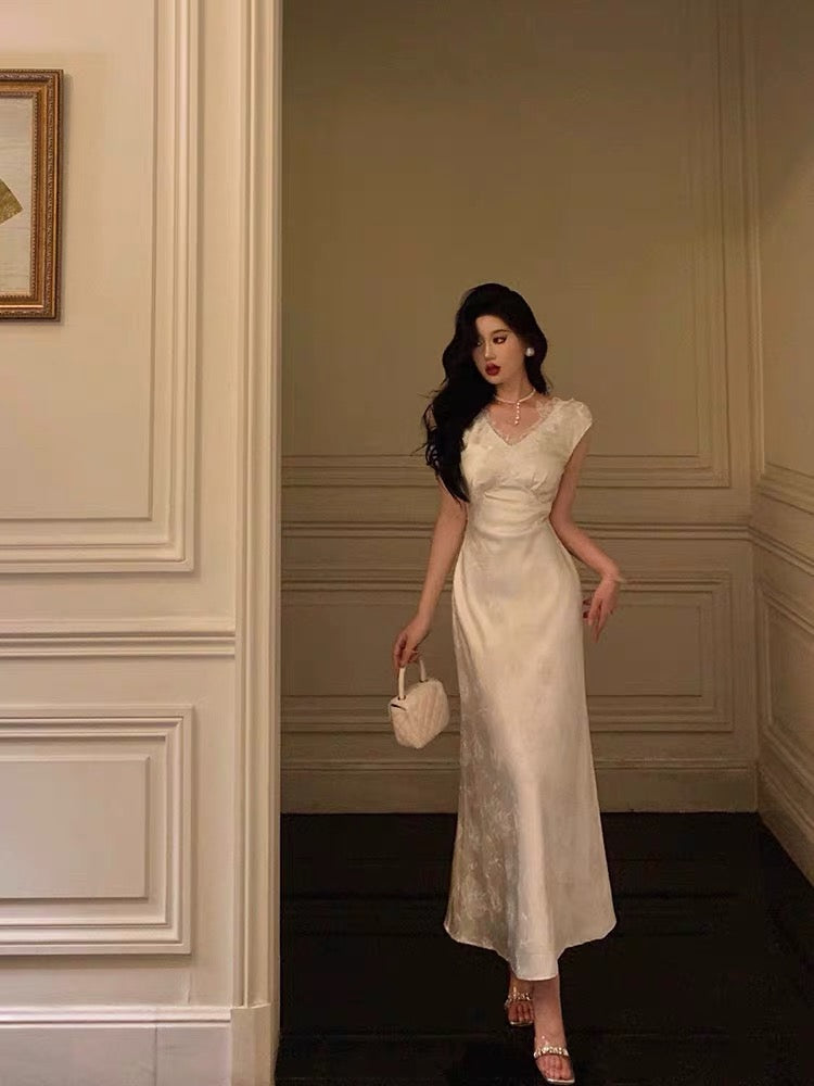 Pretty Sheath V Neckline Satin Floral Prom Dresses Birthday Outfits Evening Gown