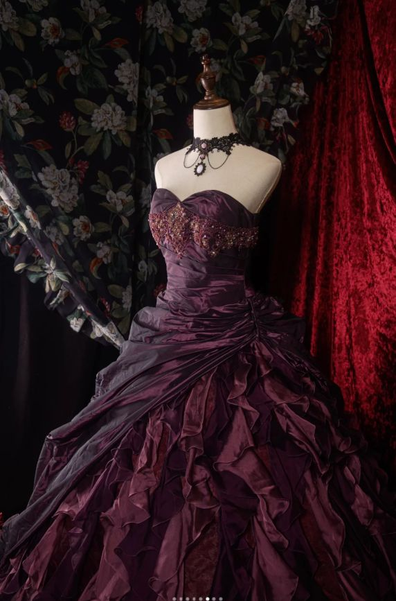 Vintage Sweetheart Neck Tulle Satin Pleated Ball Gown Purple Formal Birthday Quinceanera Dress SP1361