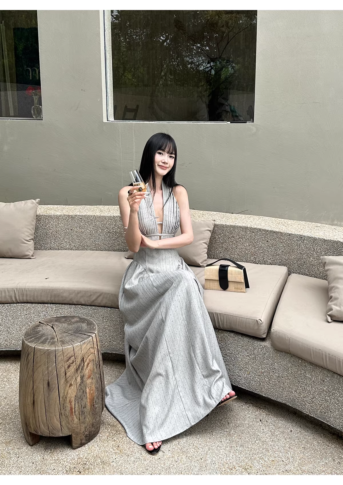 Fashion Halter Gray satin Pleated A Line Long Wedding Guest Dress Backless Long Evening Dress Prom Gown With Pockets