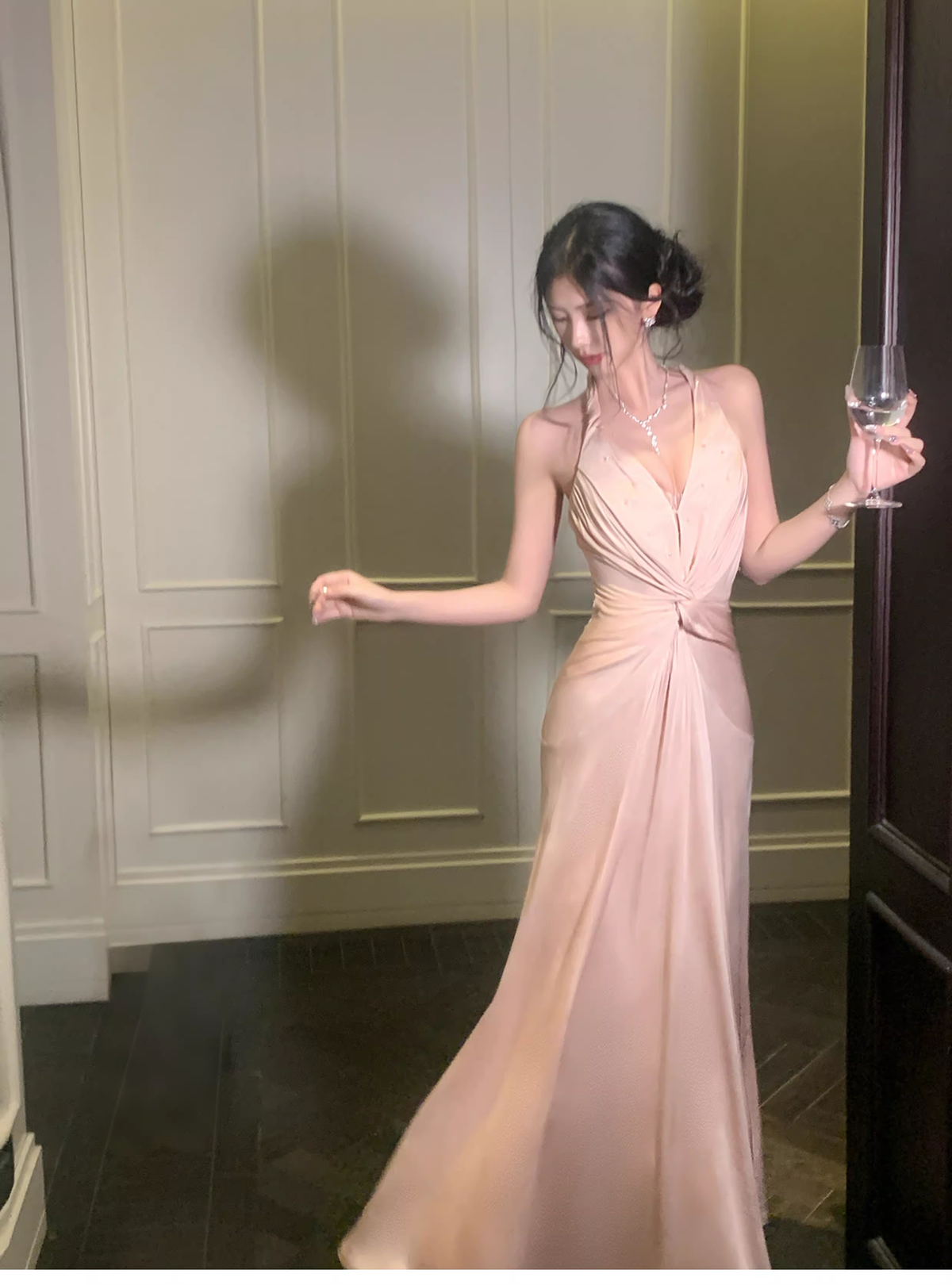 Classy Coral Powder Halter V Neck Satin Beaded Mermaid Long Party Dress Backless Evening Gown