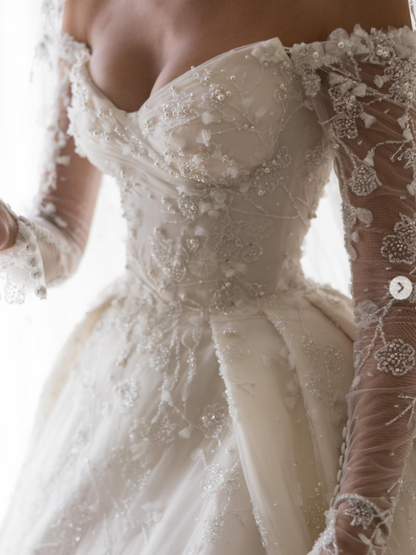 Dreamy Wedding Dress Ball Gown Off The Shoulder Lace Wedding Dresses Bridal Gowns W0108