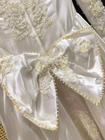 Pretty Off The Shoulder Long Sleeves Satin Lace Appliques Beaded Ball Gown White Long Wedding Dress