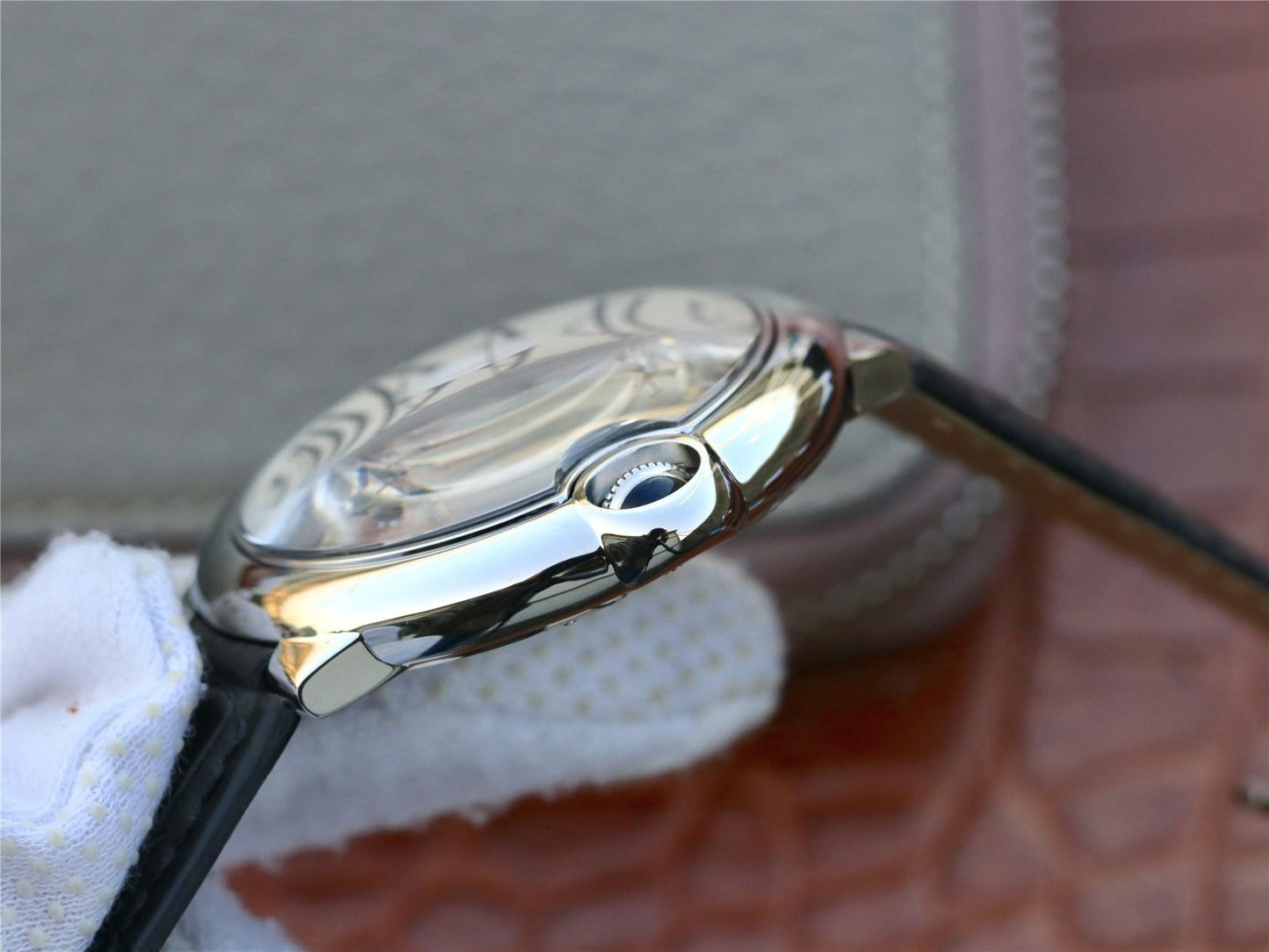 BALLON BLEU DATE 42 SILVER DIAL BLACK BRACELET
