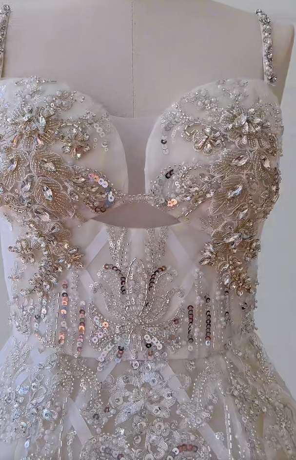 Gorgeous White Spaghetti Straps Tulle Beaded Homecoming Dress Mini Birthday Outfits Y8985