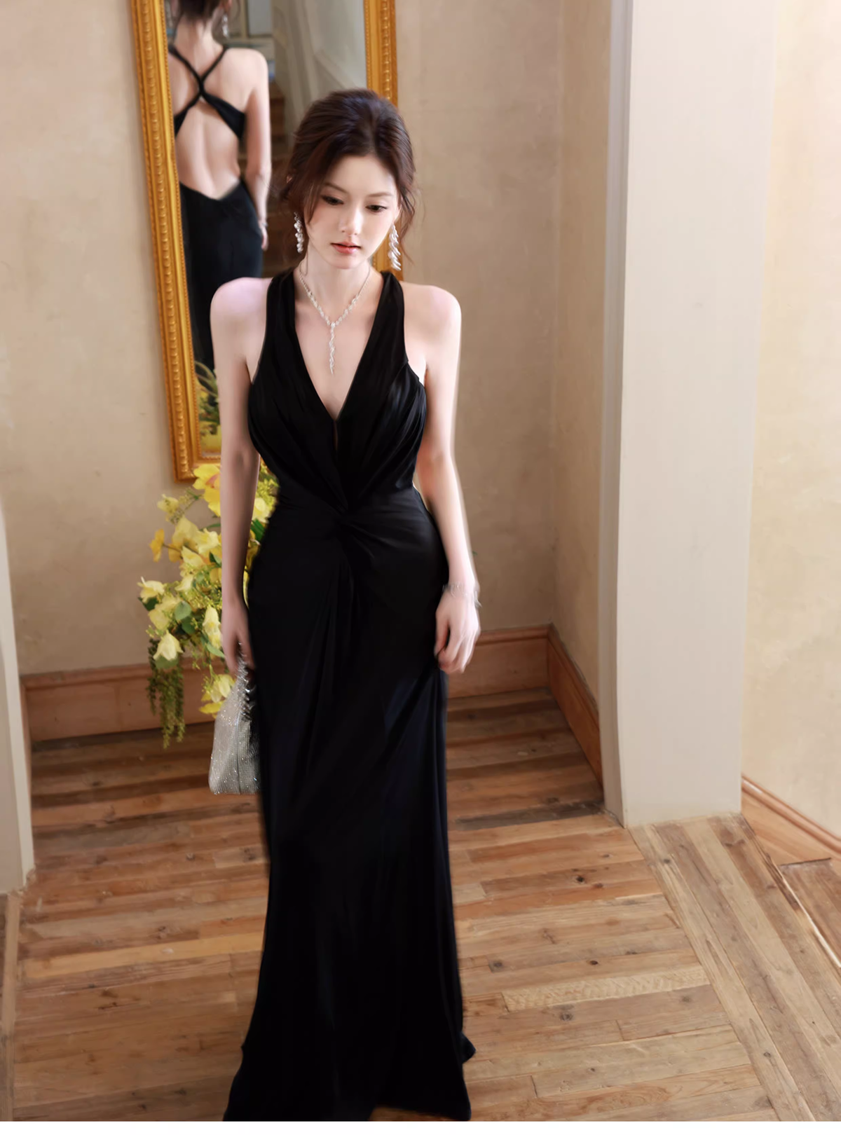 Sexy Black Neck Satin Mermaid Evening Dress Backless Long Wedding Guest Dress SP1538