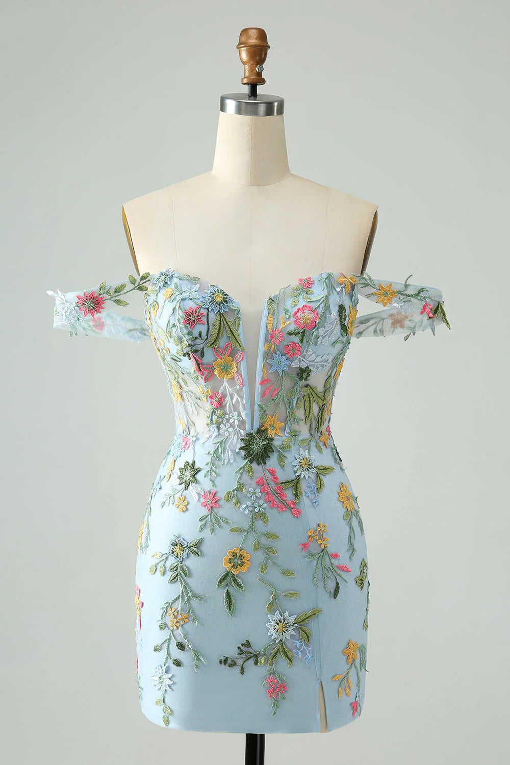 New Fashion Floral Embroidery Design A-line Strap Short Homecoming Dress, D1364
