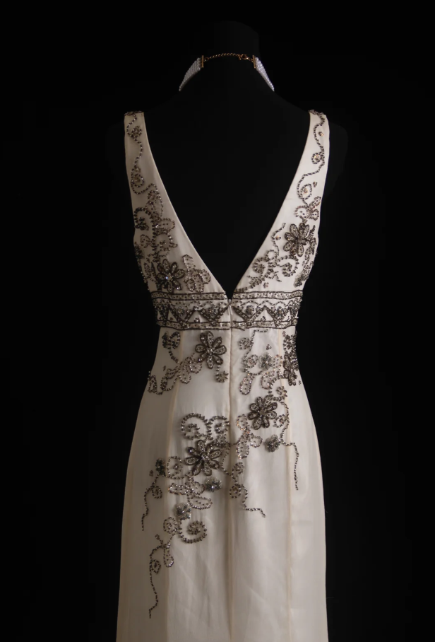 Elegant V Neck Off-white Chiffon Beaded Mermaid Party Dress Long Evening Gown
