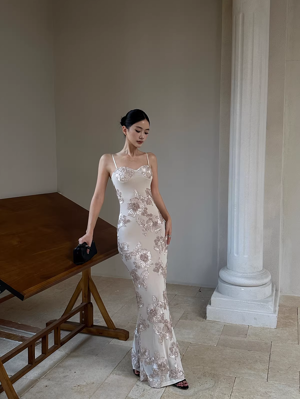 Unique Champagne Satin Floral Mermaid Evening Dress Spaghetti Straps Long Party Gown