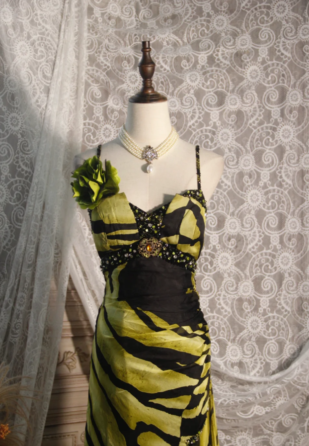 Unique Spaghetti Straps Green Chiffon Beaded Mermaid Long Prom Dress Evening Dress D2251