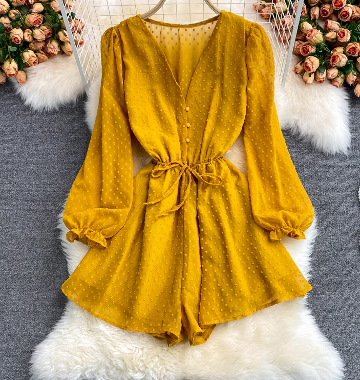 New fashion loose v-neck single-breasted waist strap chiffon puff sleeve jumpsuit wide-leg shorts trend R0350