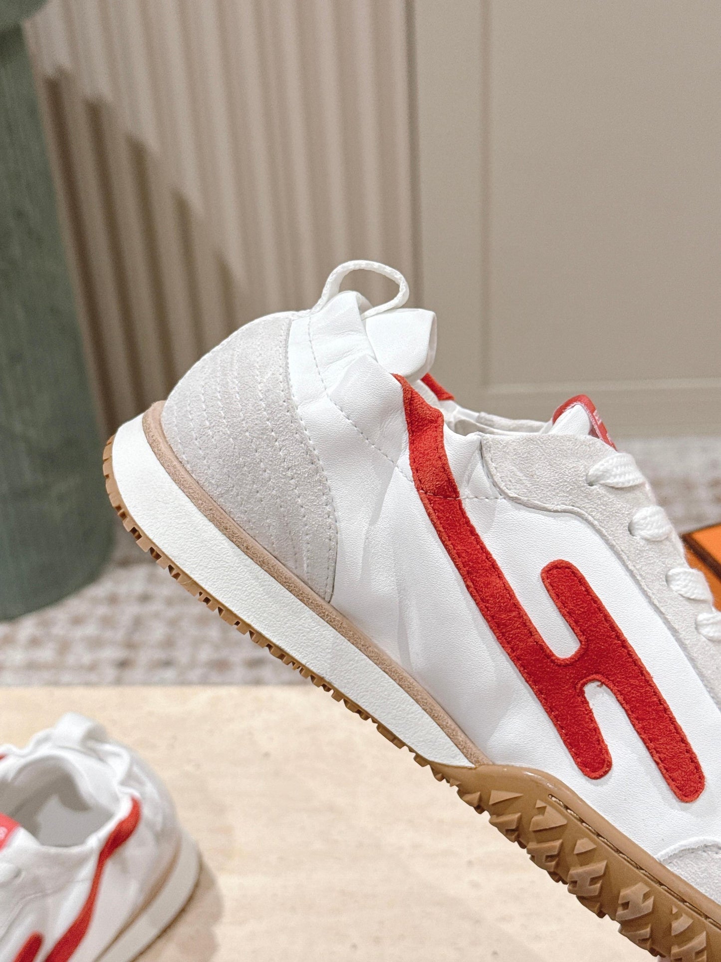 HM Jet Sneaker White Light Grey Red Suede Calfskin 583756