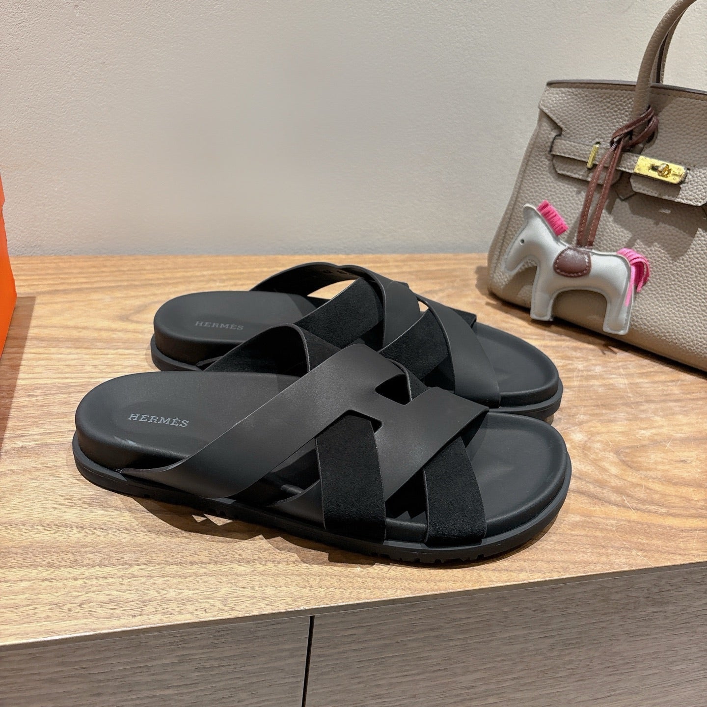 HM 25 Kazimir Sandal Calfskin Suede