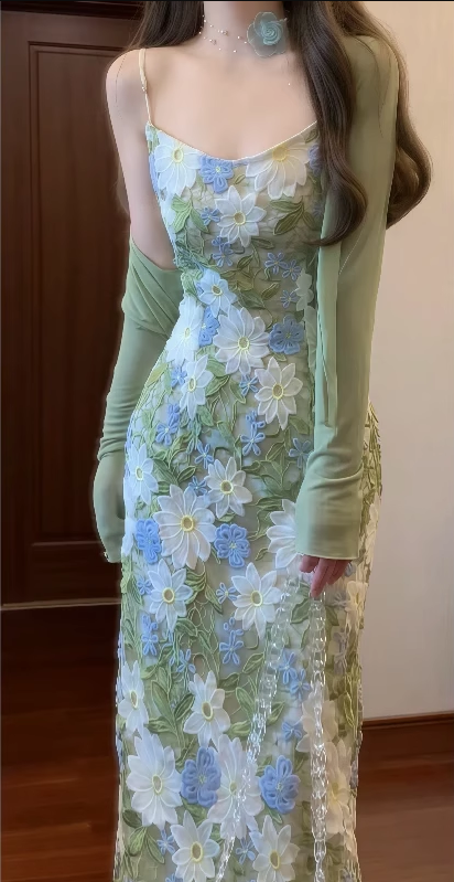 Gentle green floral suspender dress with beautiful temperament waist long skirt R0654