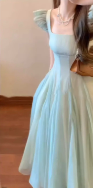 French long skirt new style seaside vacation gentle style temperament waist A-line dress R0472