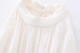 French style white sleeveless halter dress with gentle temperament, ruffled waist and slimming A-line long skirt R0433