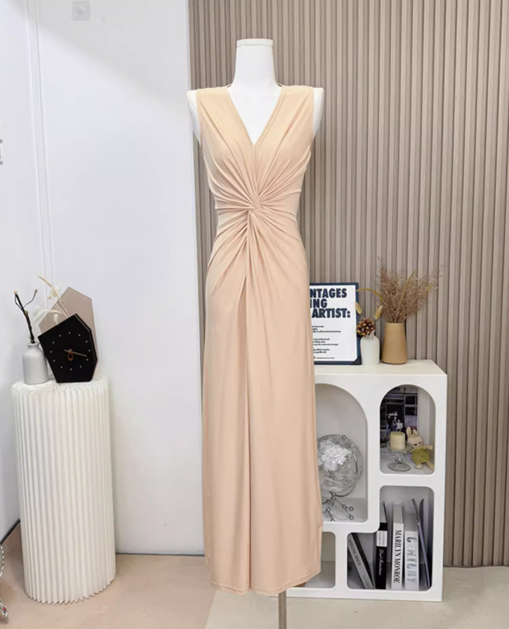 Relaxed dress sleeveless elastic light skin breathable fabric long dress R0295