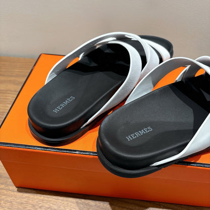 HM 25 Kazimir Sandal Calfskin Suede
