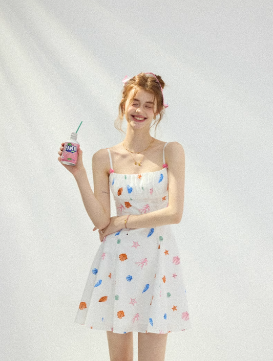 Dreamy sugar-coated floral dress French suspender skirt holiday wear short skirt skirt female summer R3426