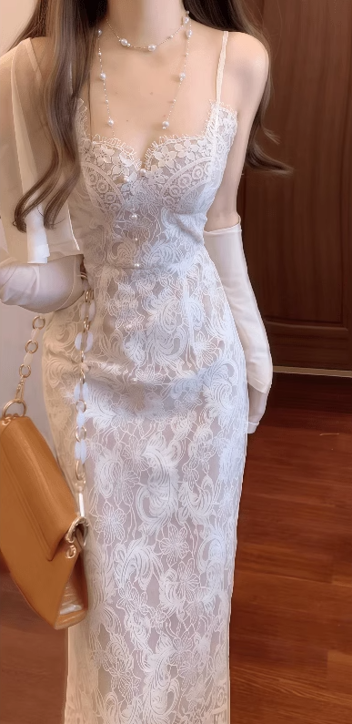 French gentle style white lace suspender dress 2025 new style temperament high-end waist slim hip skirt R0455