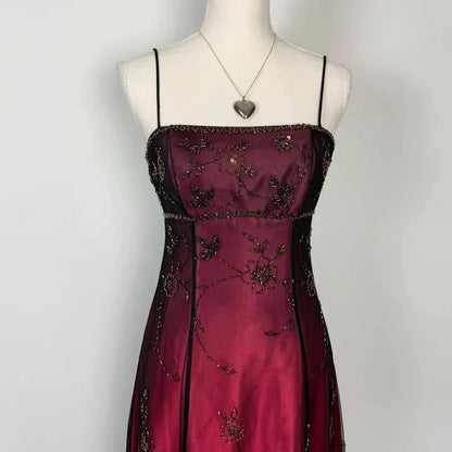 Burgundy Spaghetti Straps Exquisite Beaded Long Tulle Ball Gowns Prom Dress