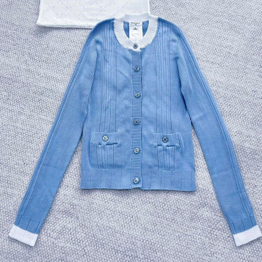 CHANEL LONG-SLEEVE SWEATER STYLE 25