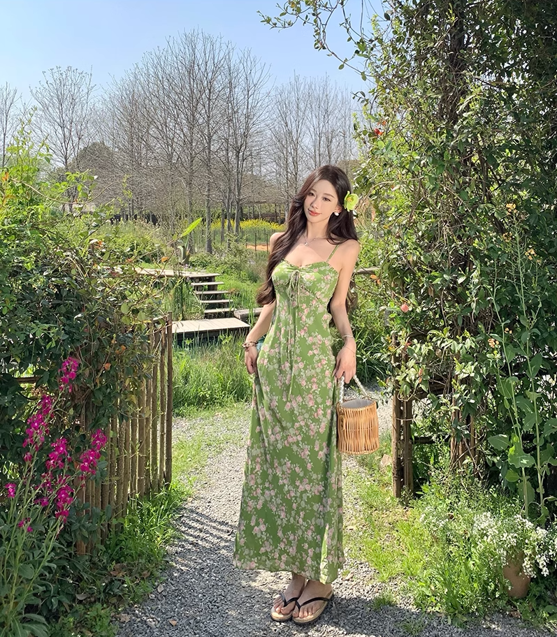 Green floral suspender dress beautiful waist A-line long skirt R0601