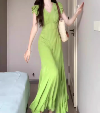 Retro green dress high-grade v-neck temperament step by step lotus fishtail skirt R0735