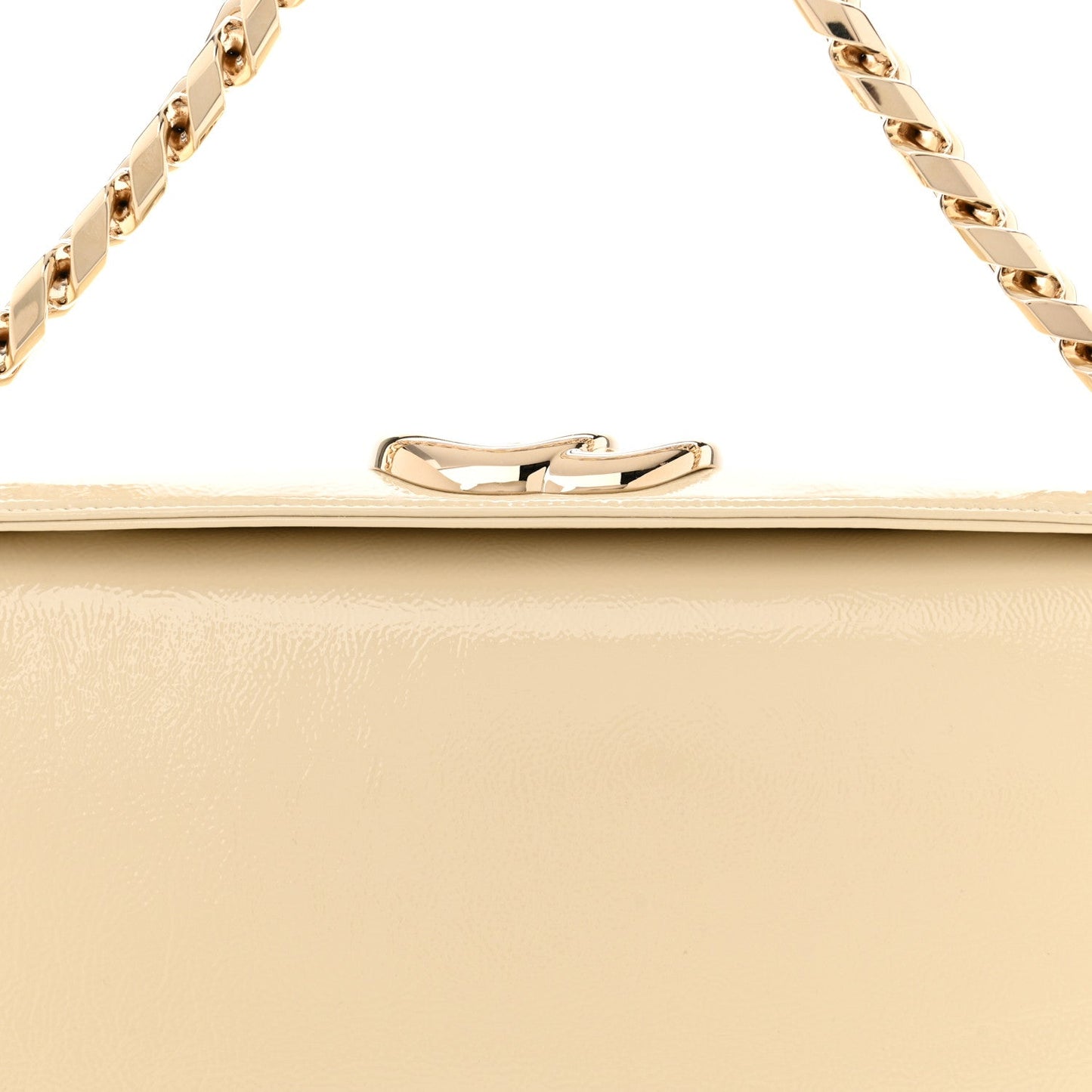 Skipper Calf Ultralight GG Soft Small Chain Bag Ivory
