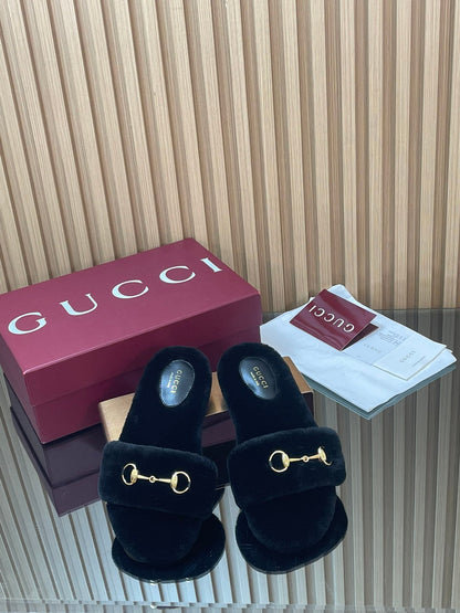 Gucci 2025 Horsebit Slipper Black Wool 562869